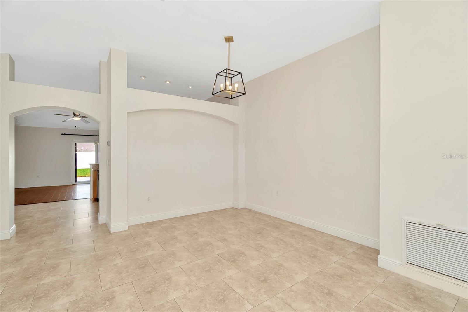 3837 LOCKRIDGE DR