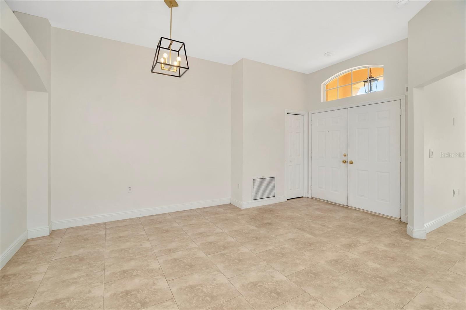 3837 LOCKRIDGE DR