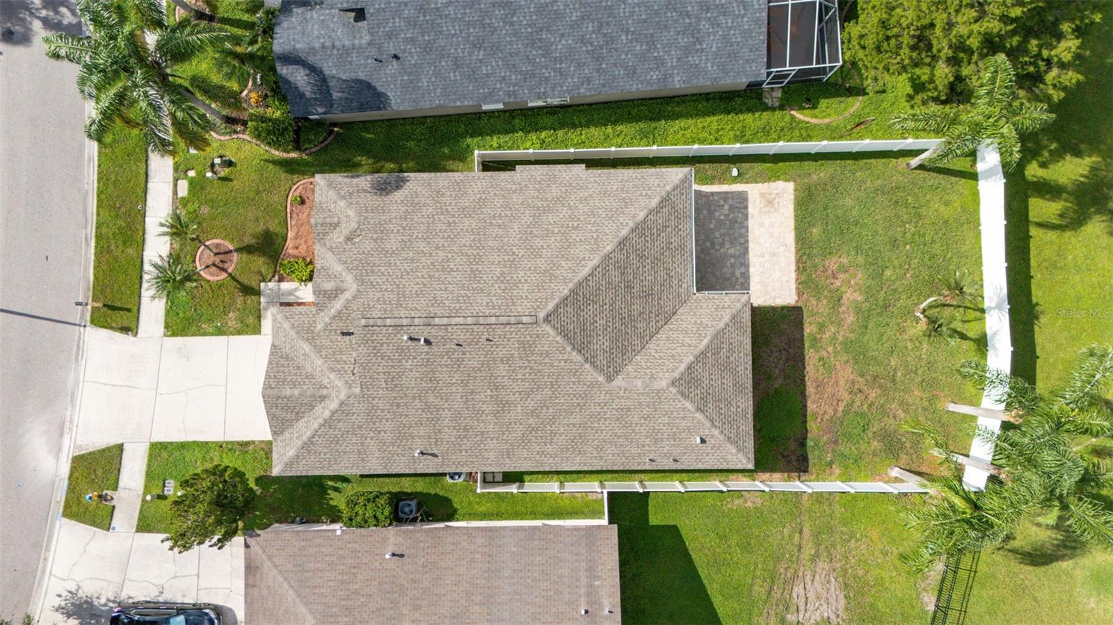 3837 LOCKRIDGE DR