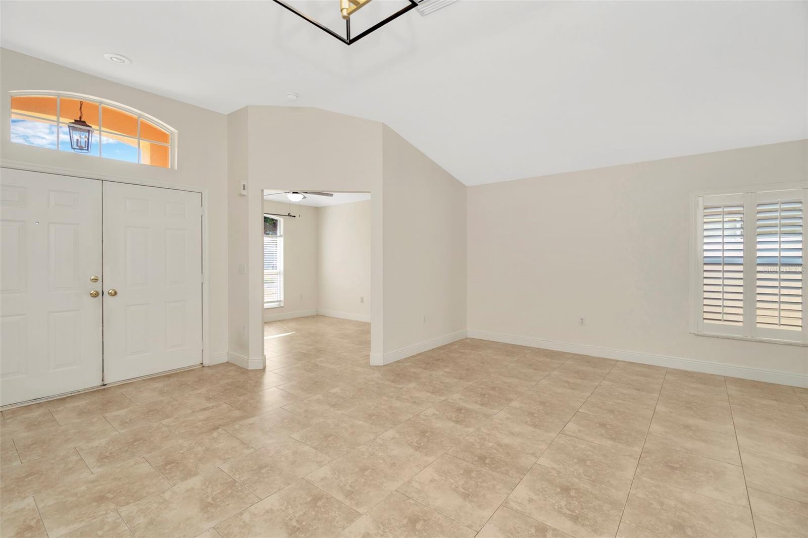 3837 LOCKRIDGE DR