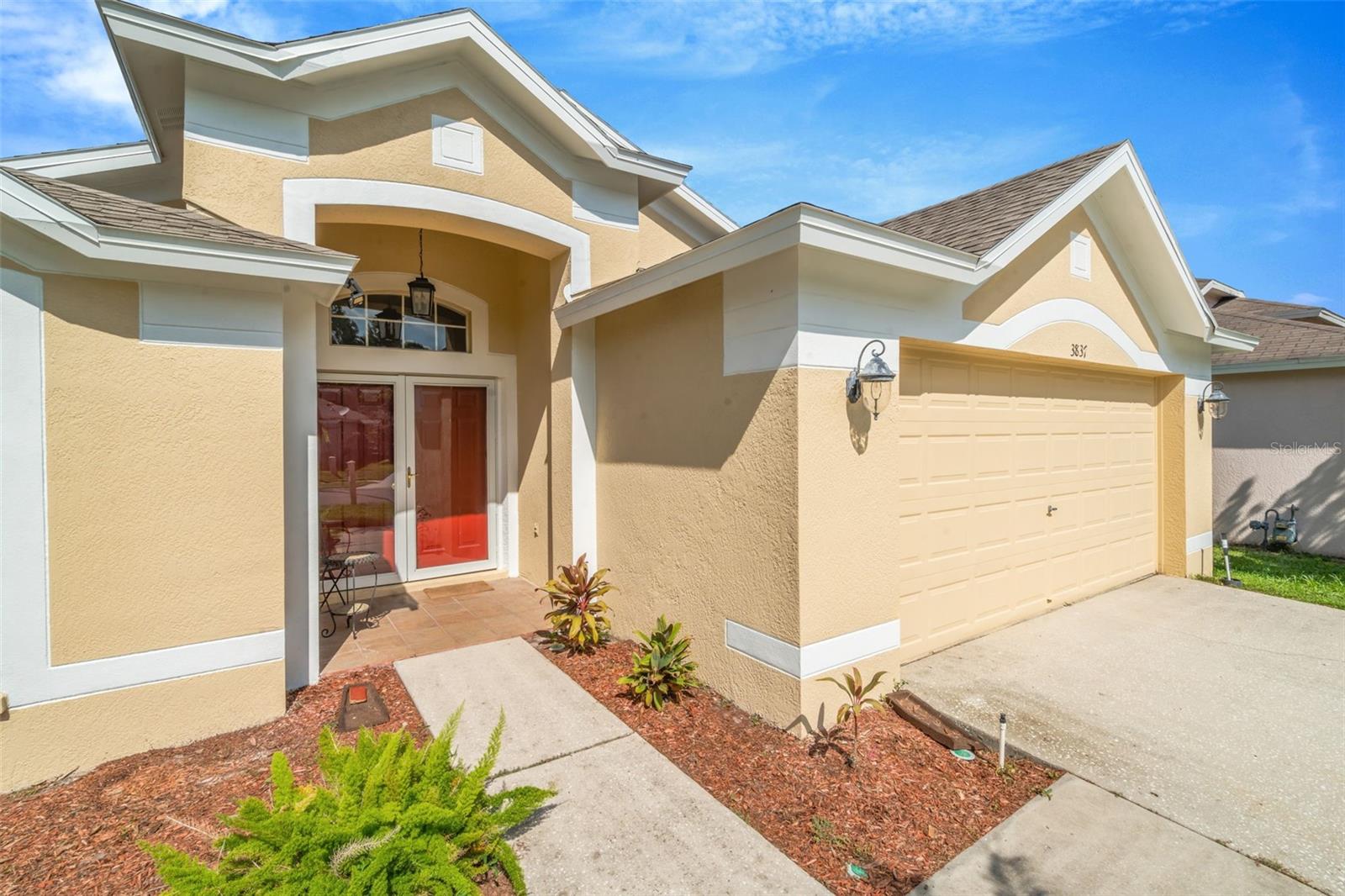 3837 LOCKRIDGE DR