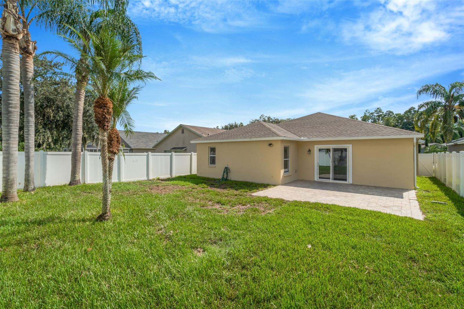 3837 LOCKRIDGE DR