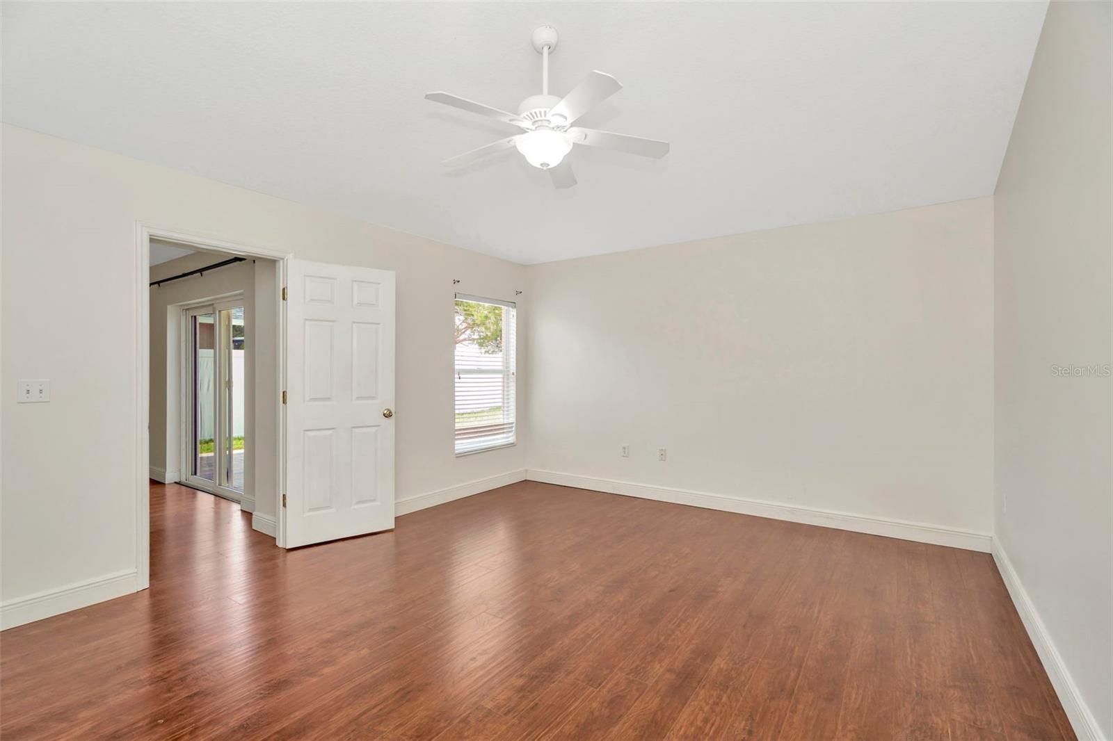 3837 LOCKRIDGE DR