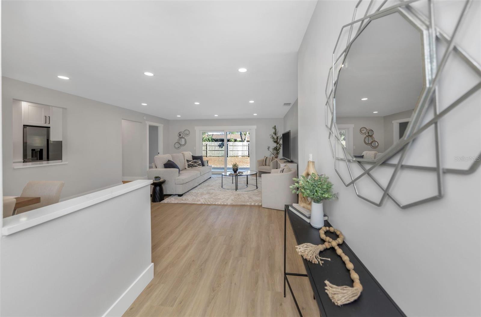 15911 COUNTRY FARM PL