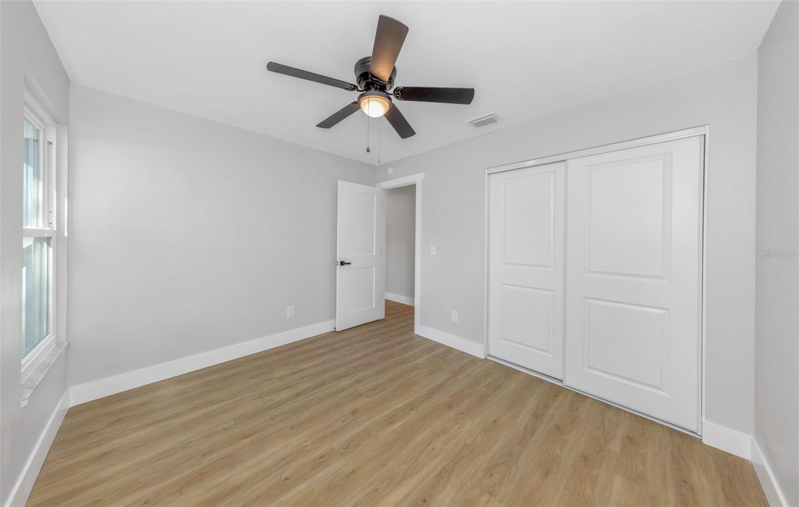 15911 COUNTRY FARM PL