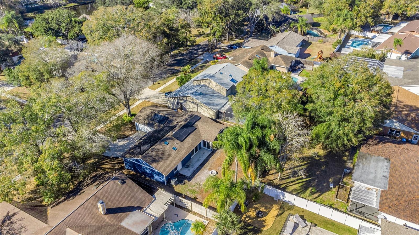 15911 COUNTRY FARM PL