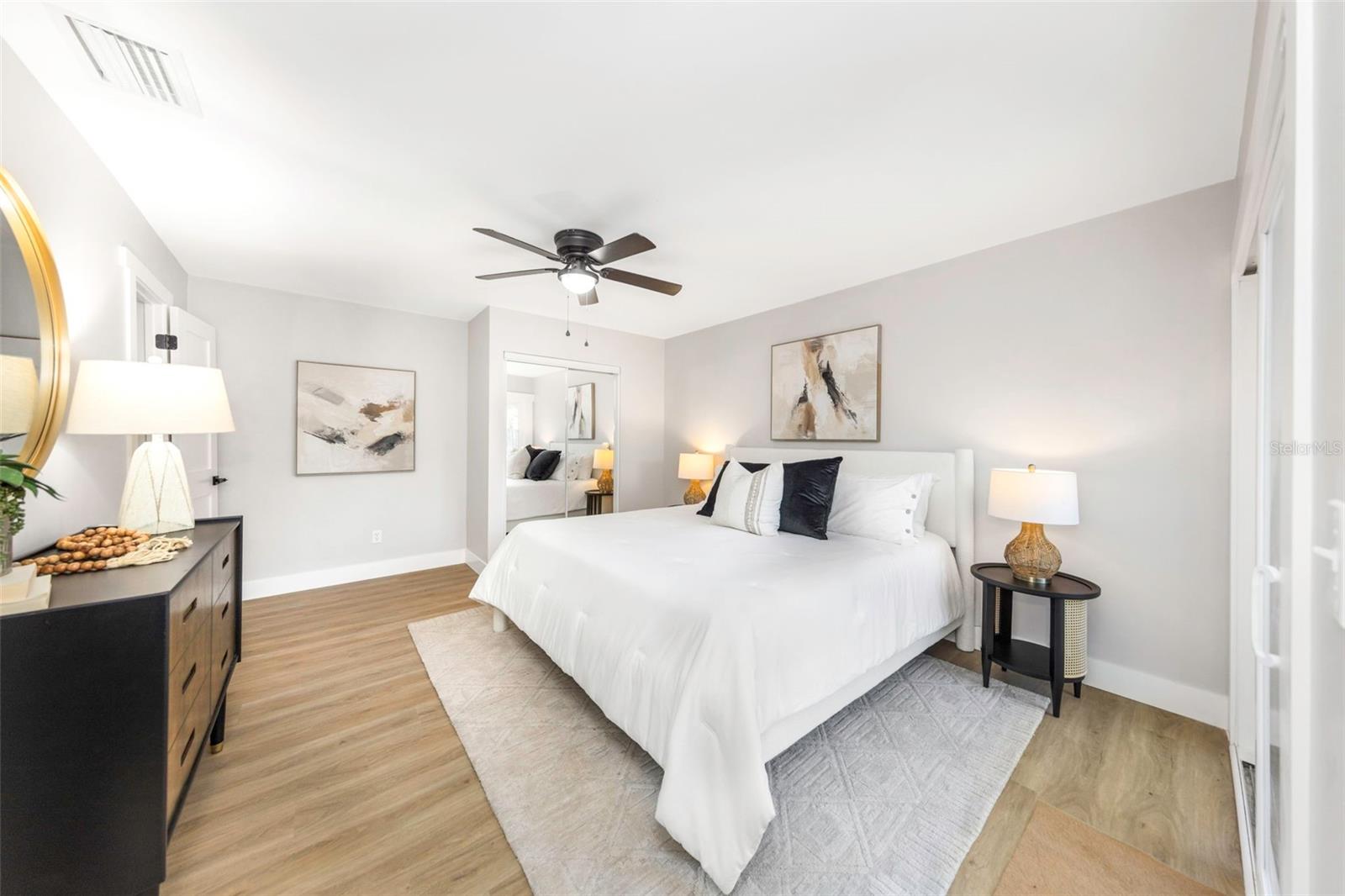 15911 COUNTRY FARM PL