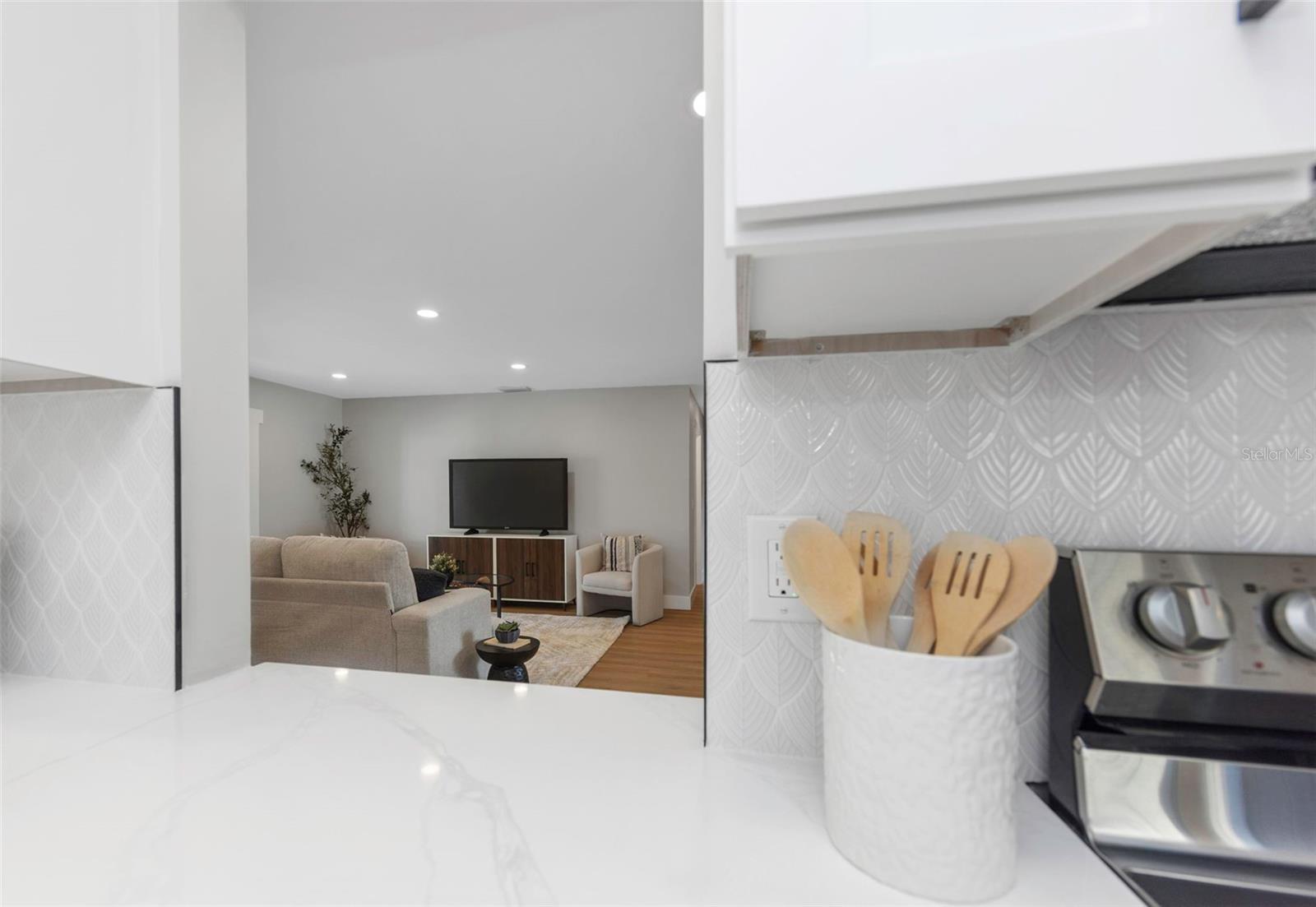 15911 COUNTRY FARM PL