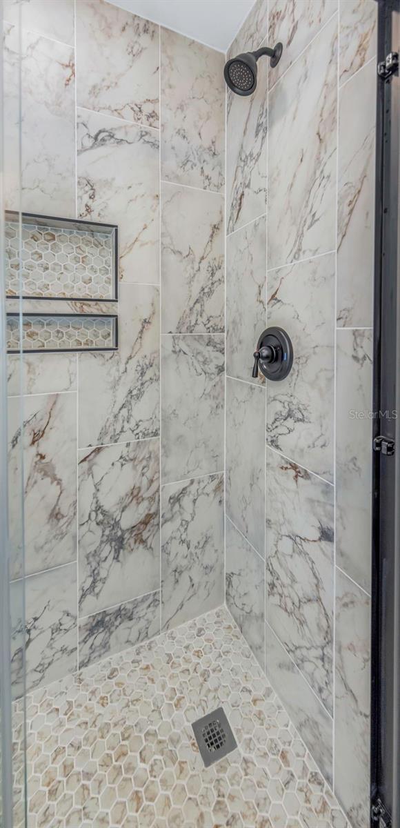 15911 COUNTRY FARM PL