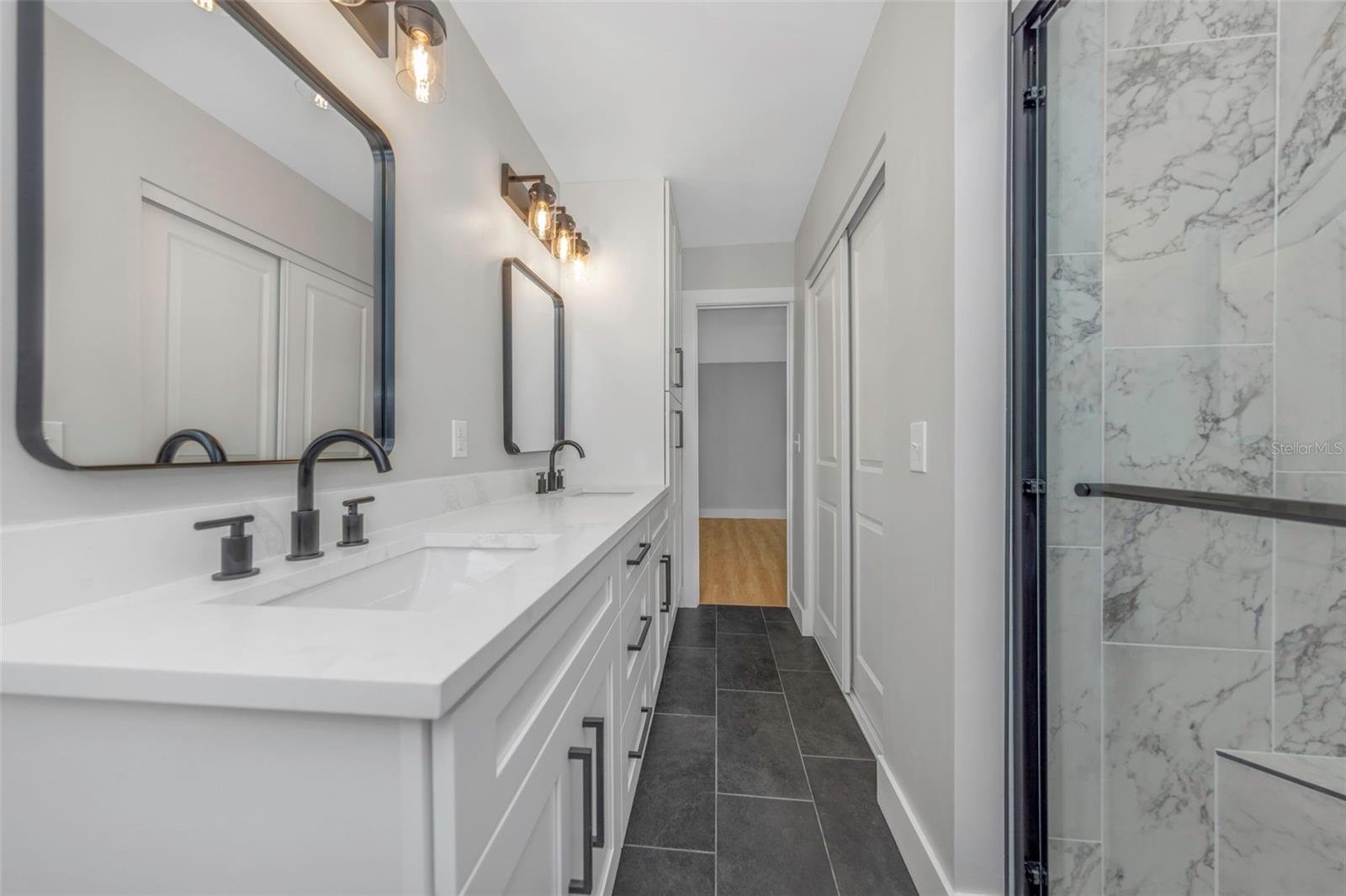 15911 COUNTRY FARM PL