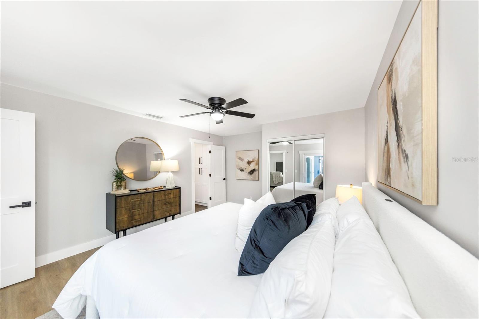 15911 COUNTRY FARM PL