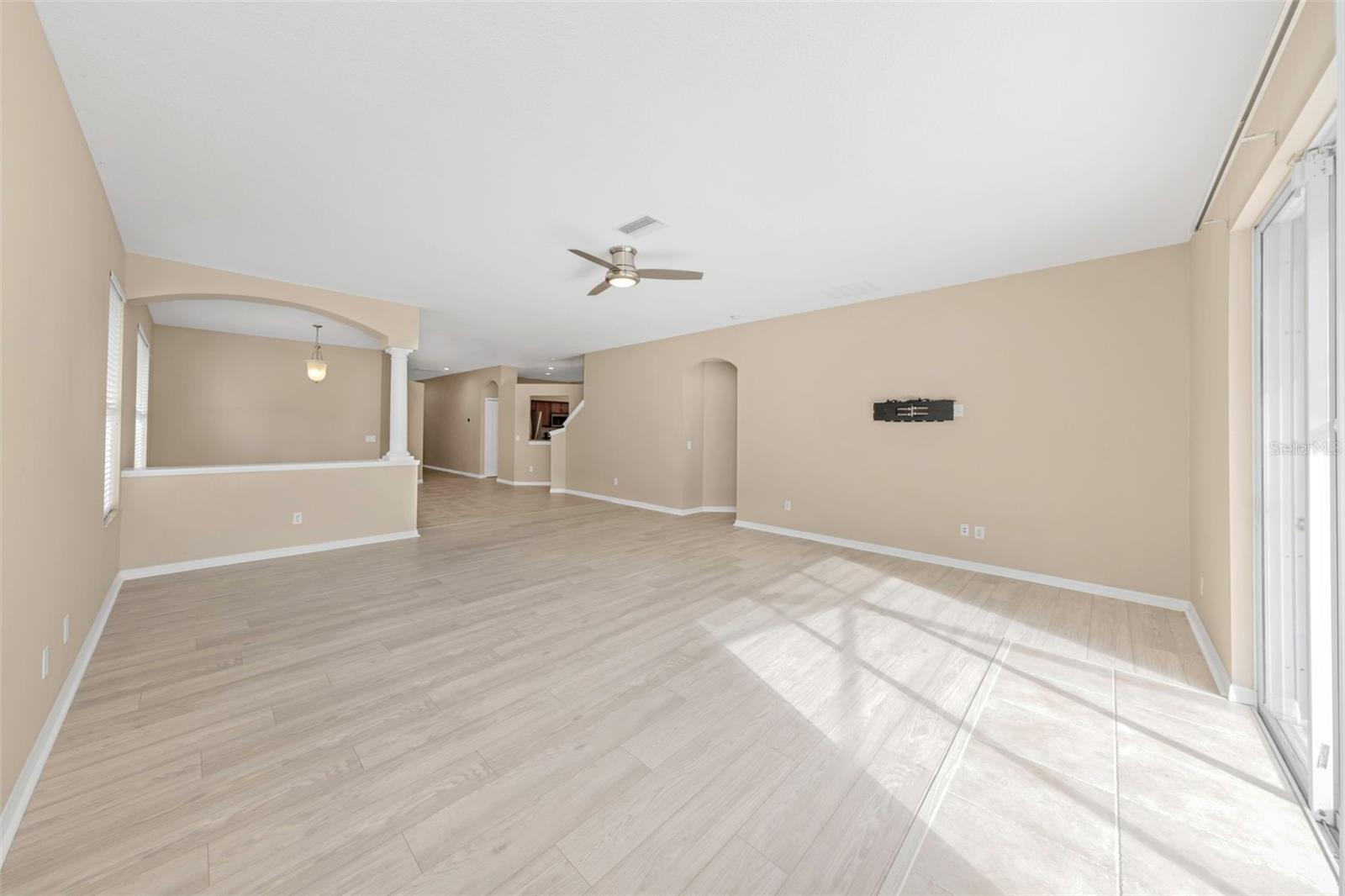 7754 STONELEIGH DR