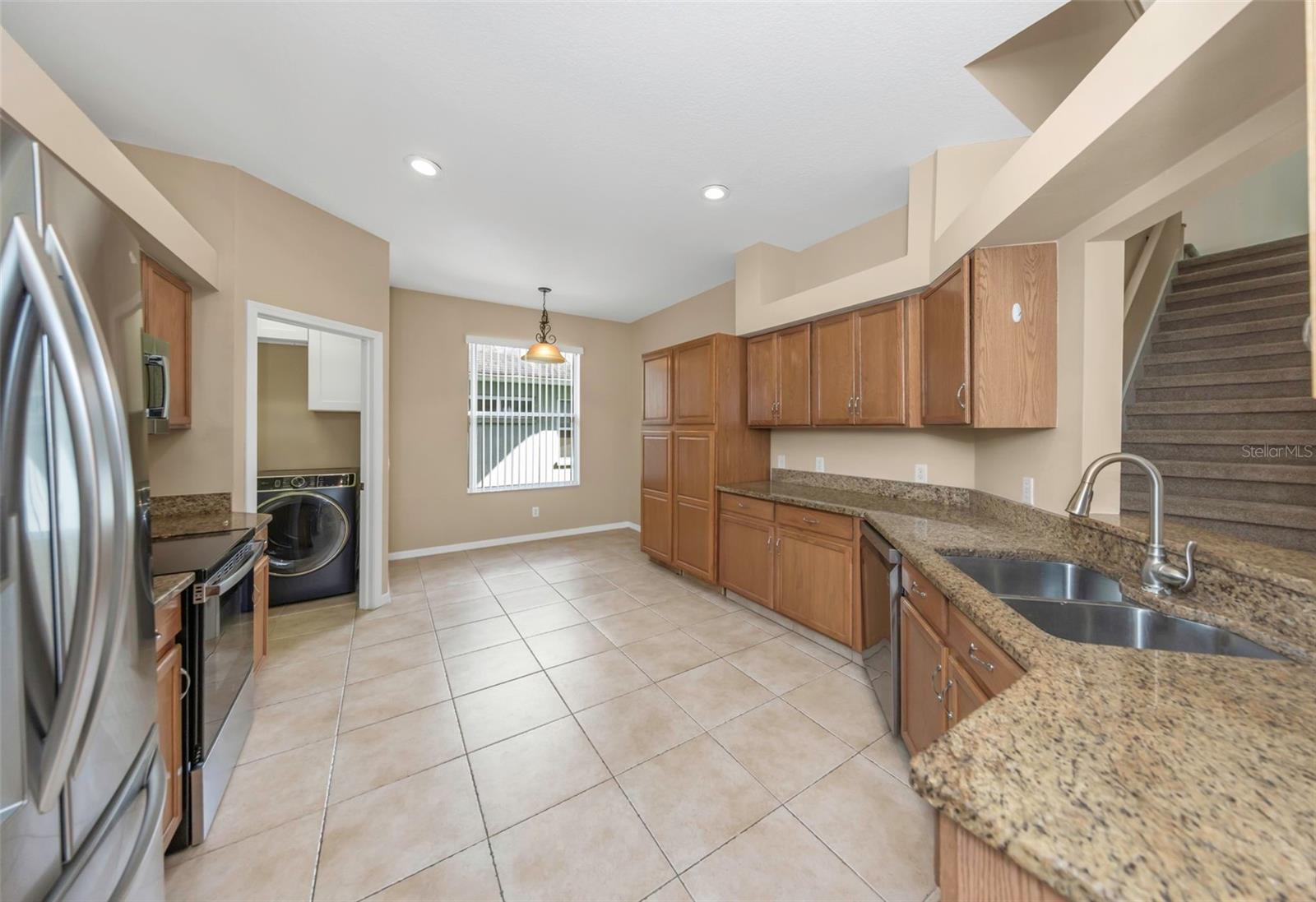 7754 STONELEIGH DR