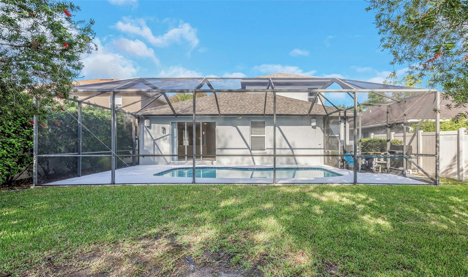 7754 STONELEIGH DR