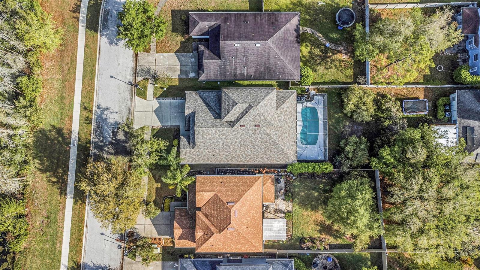7754 STONELEIGH DR