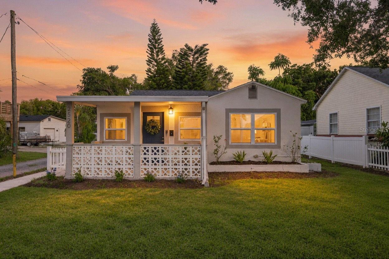 2520 15TH AVE N