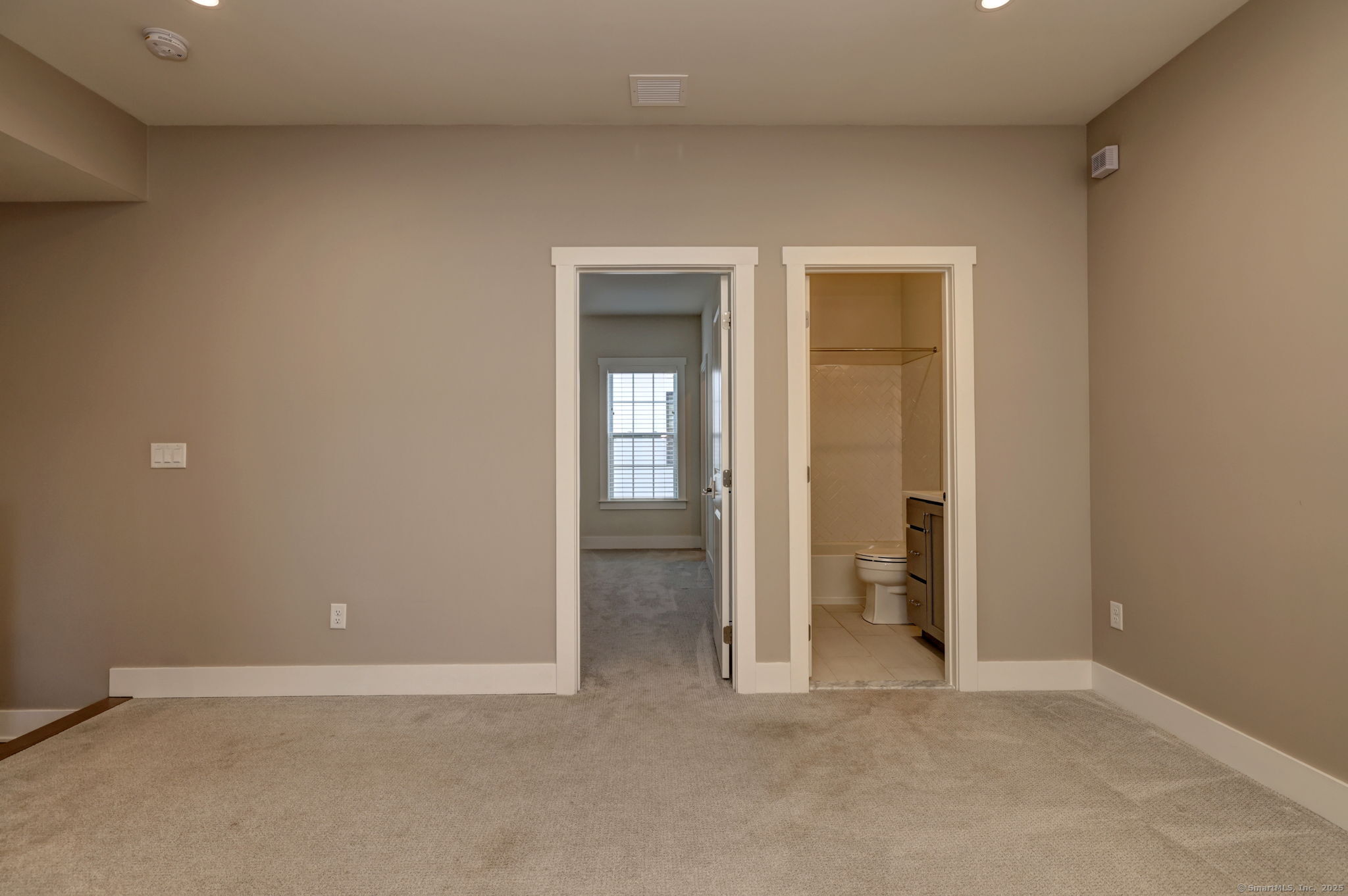 32 Enclave Circle 32