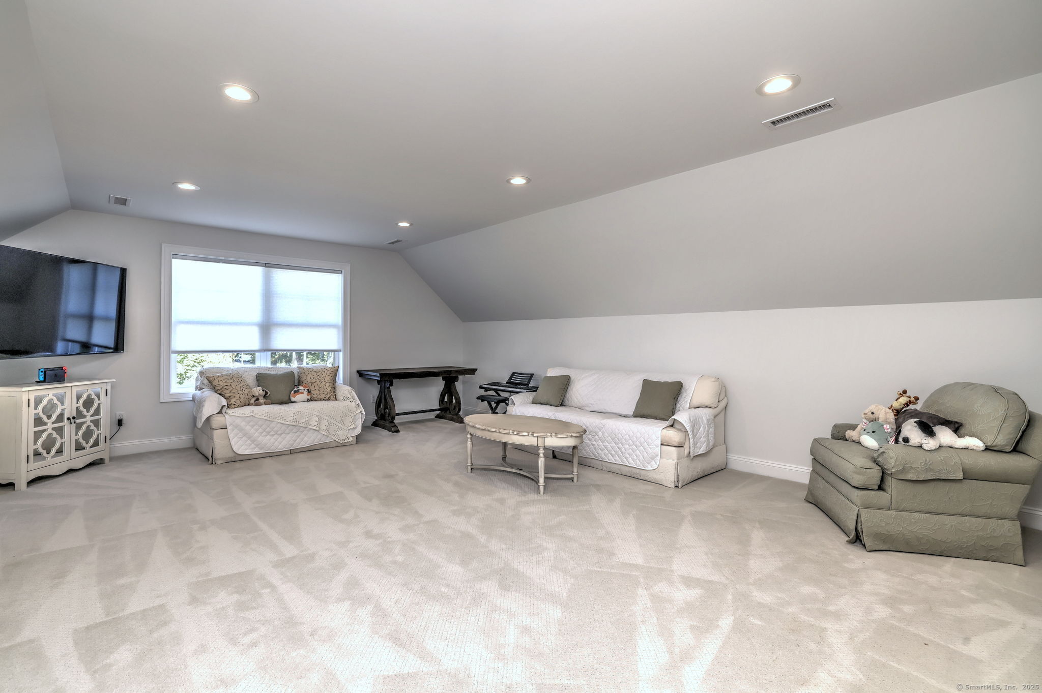 415 Nichols Avenue