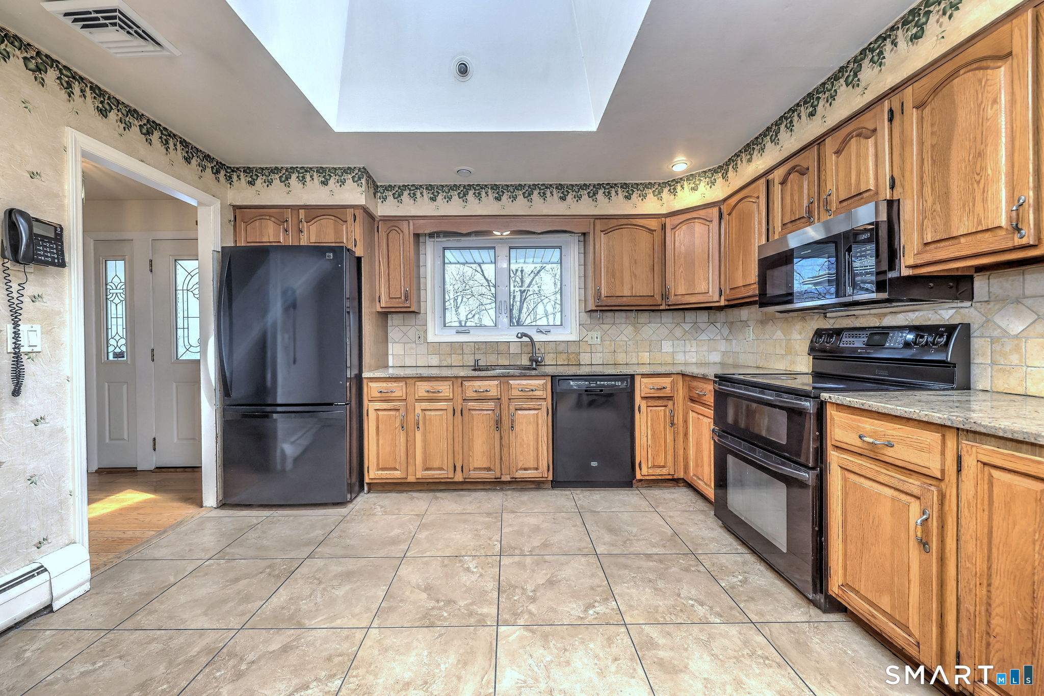 28 Grandview Drive