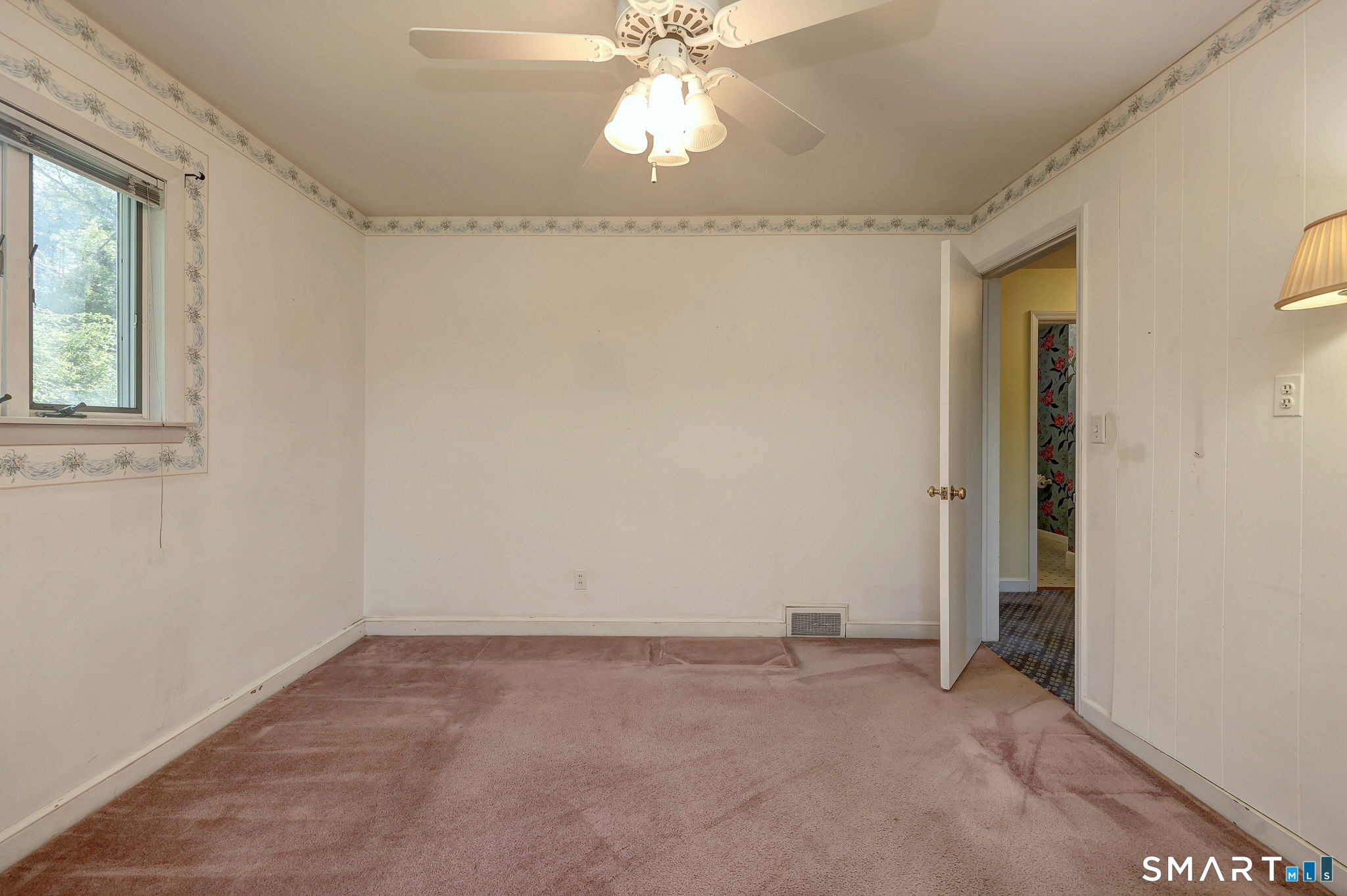 136 Hawthorne Drive