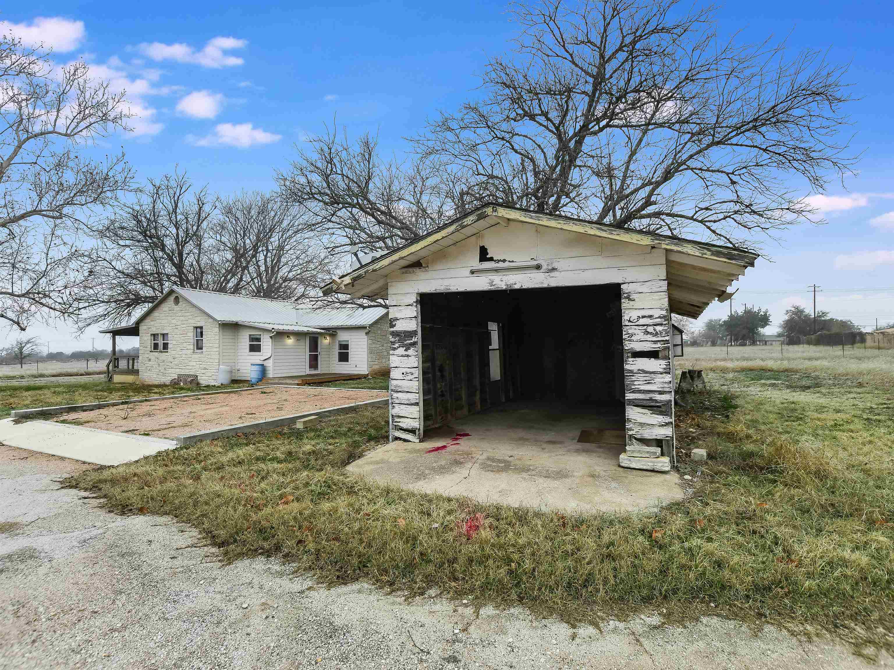 2947 E State Hwy 29