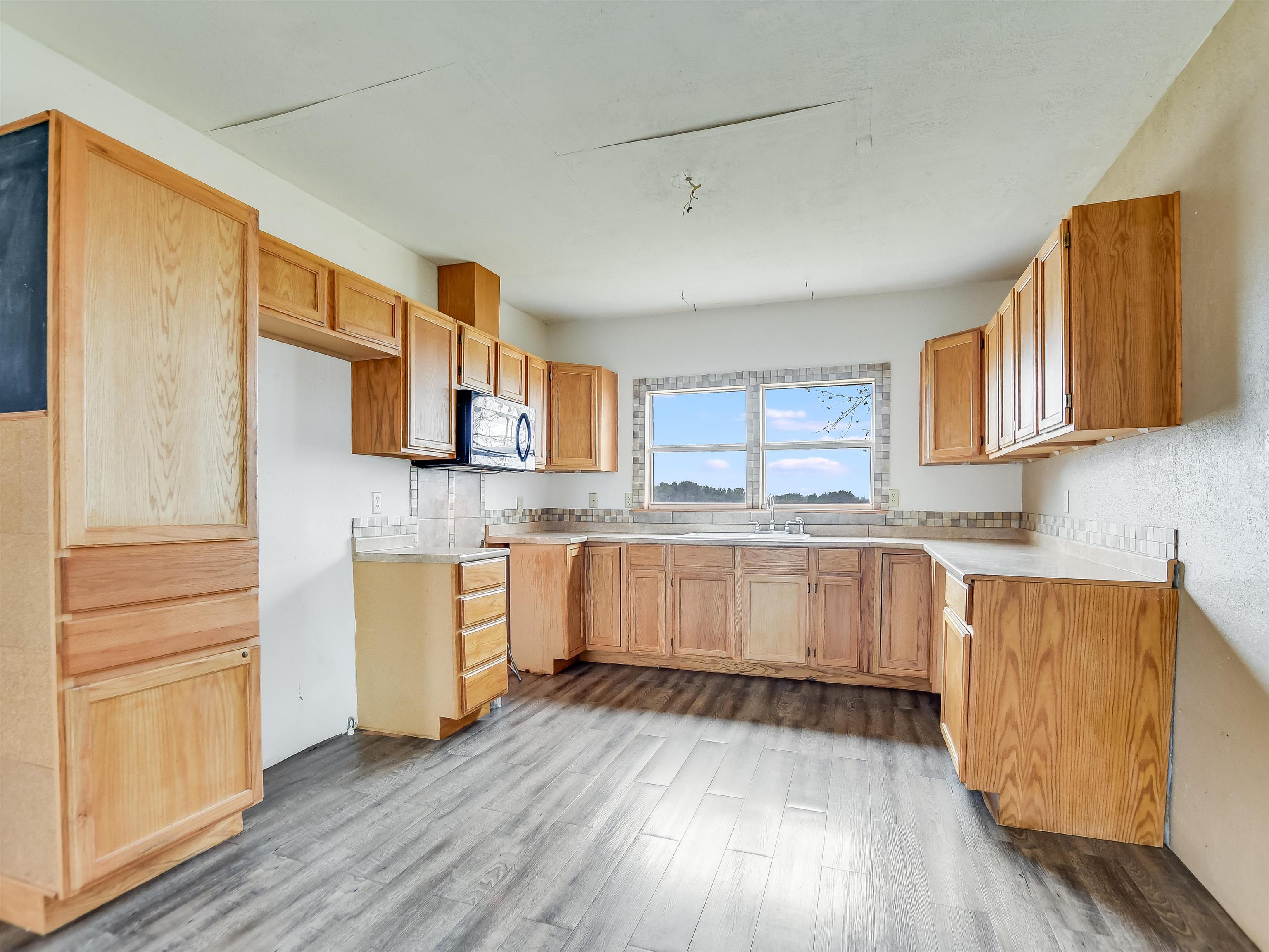 2947 E State Hwy 29
