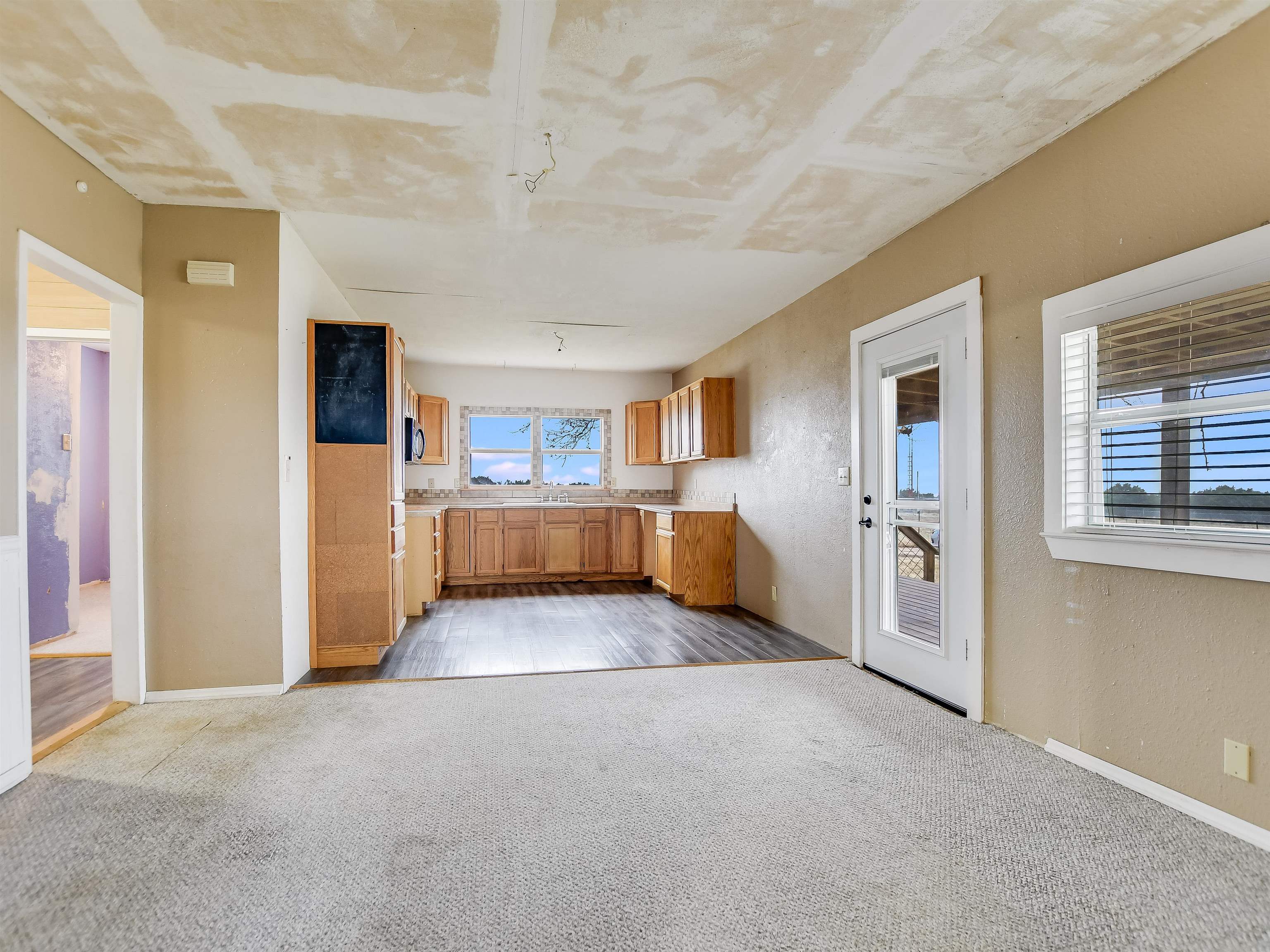 2947 E State Hwy 29