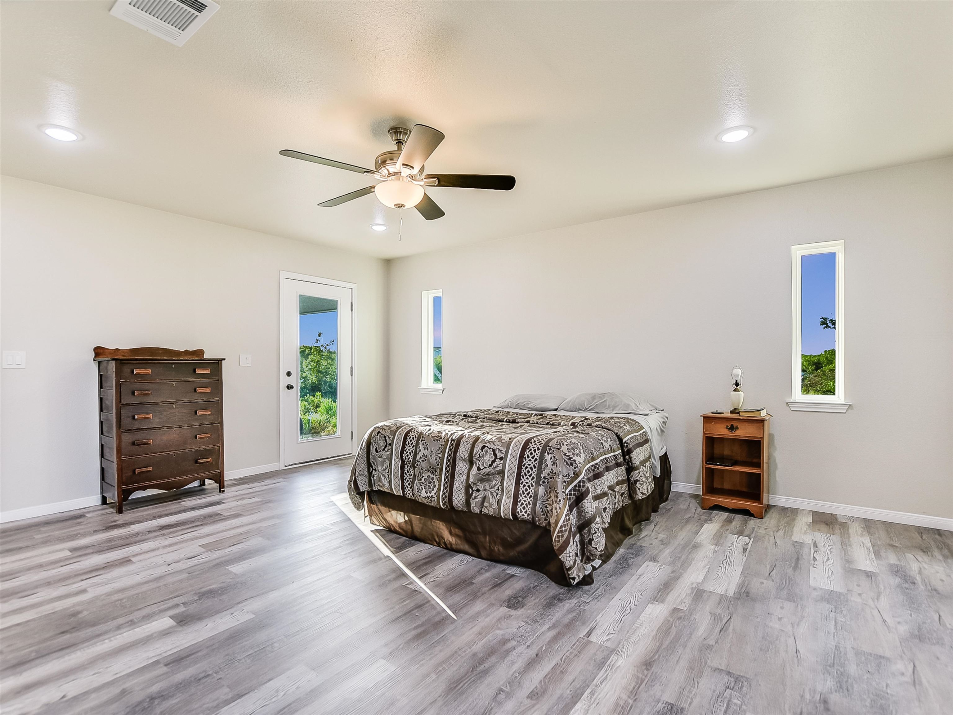 1296 County Road 250