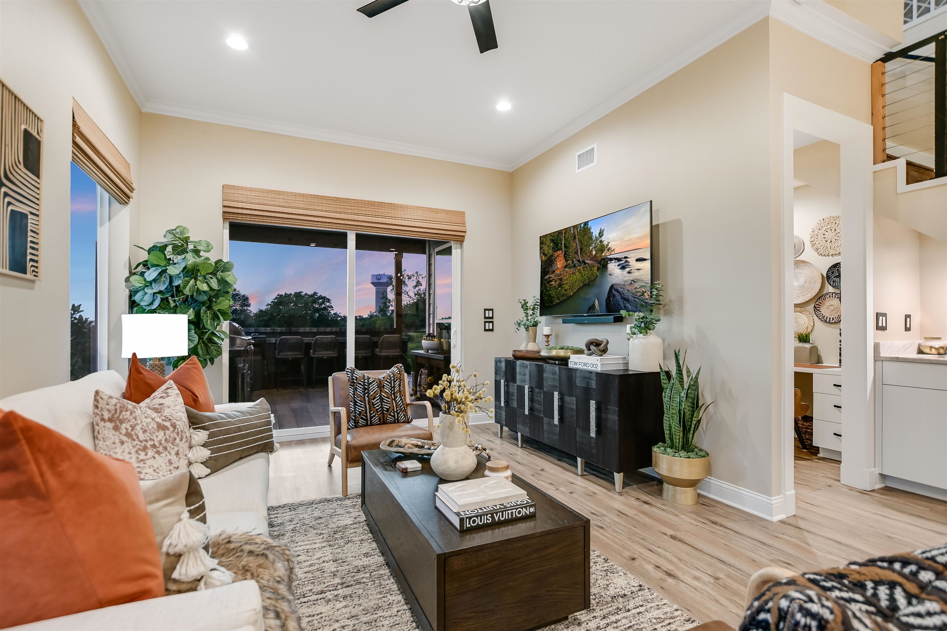 1502 Cats Eye Unit A