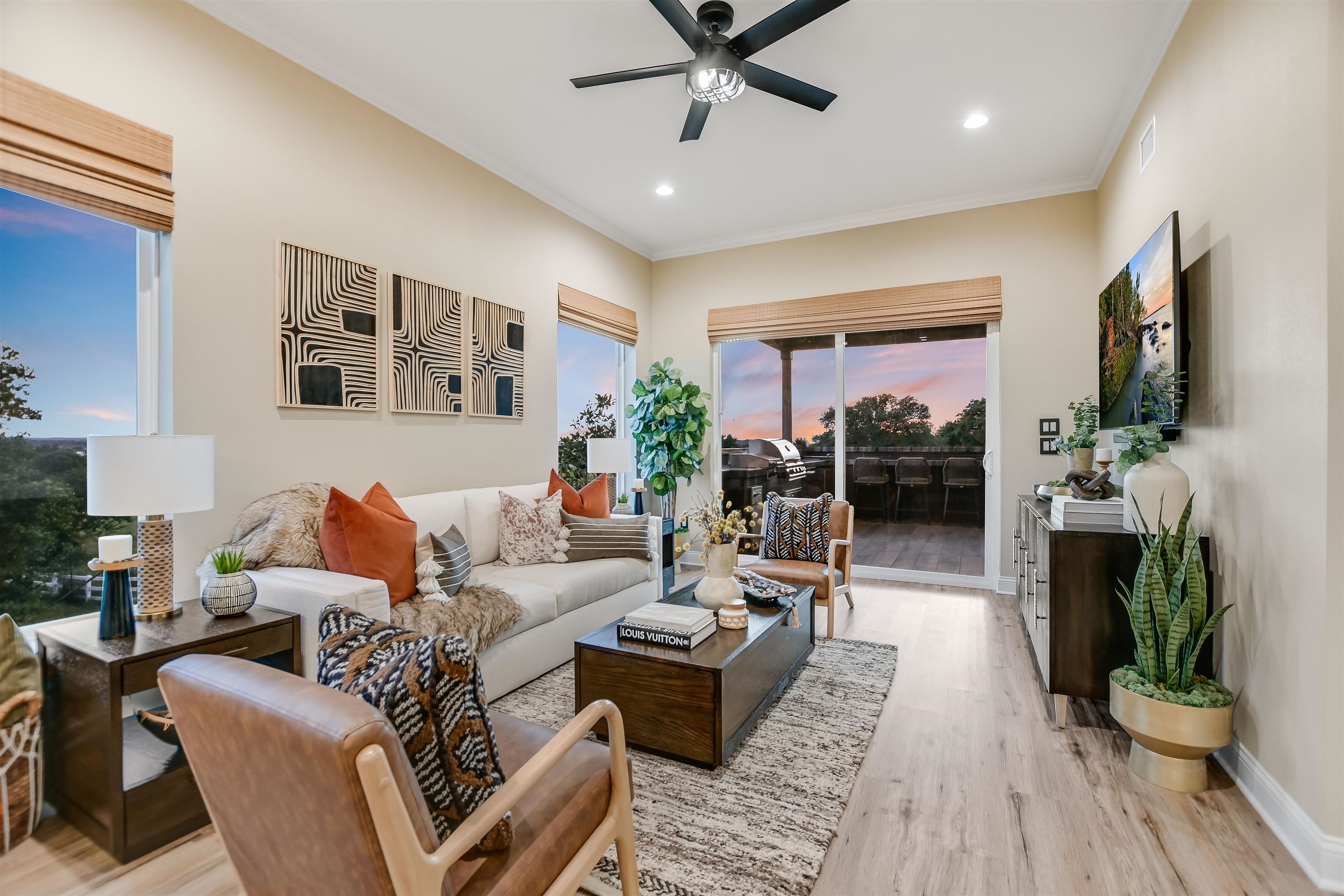 1502 Cats Eye Unit A