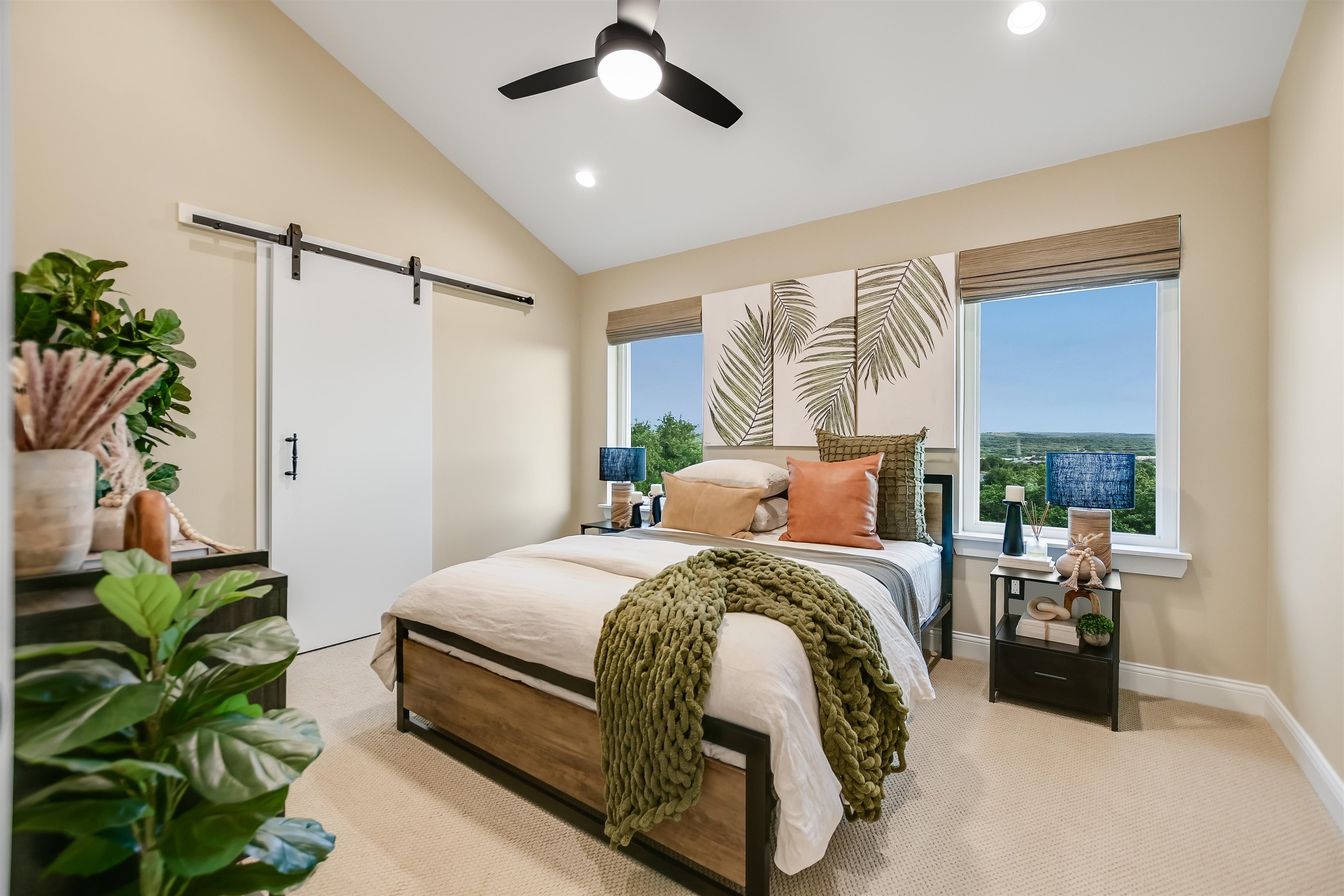 1502 Cats Eye Unit A