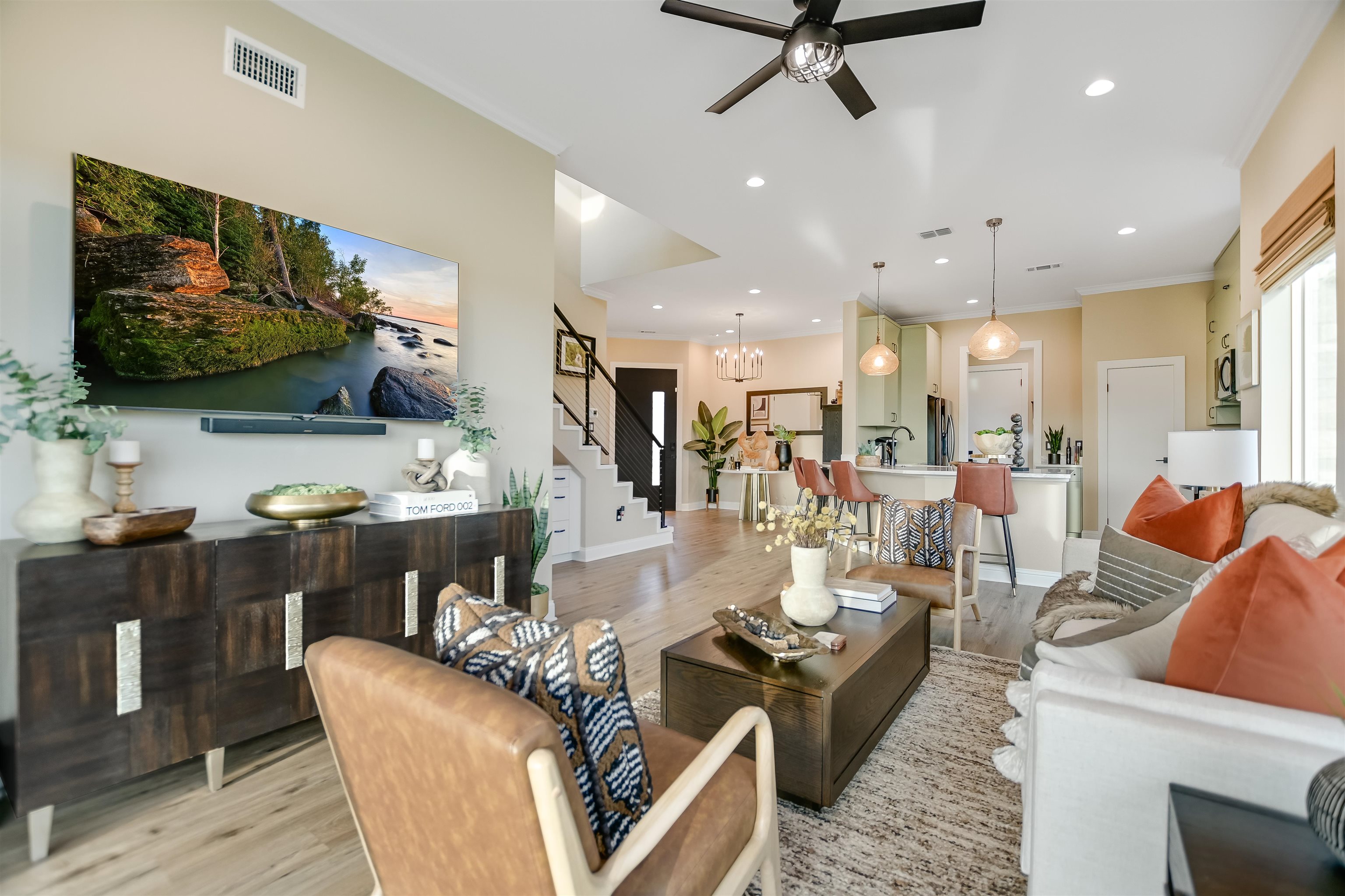 1502 Cats Eye Unit A