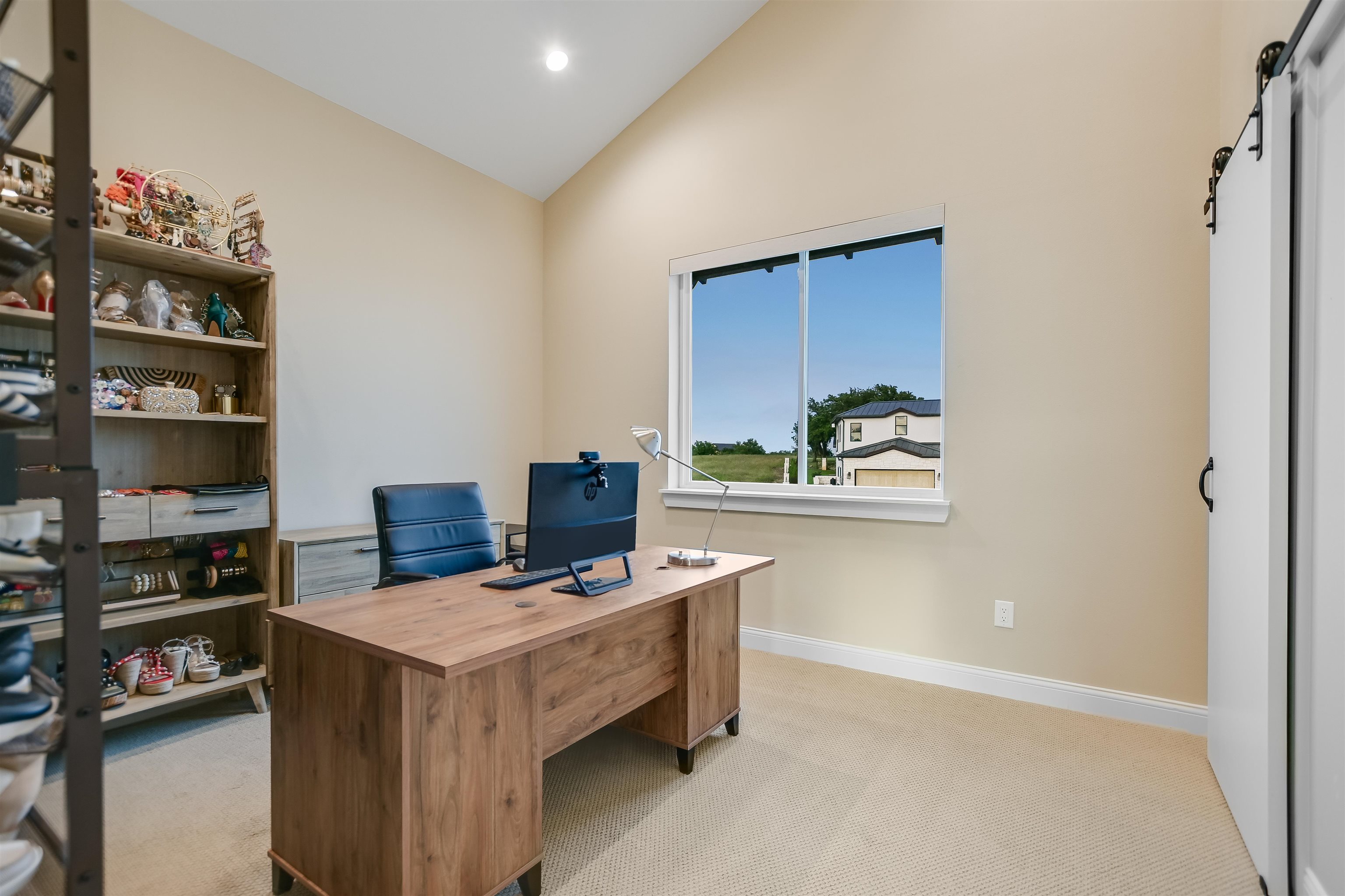 1502 Cats Eye Unit A