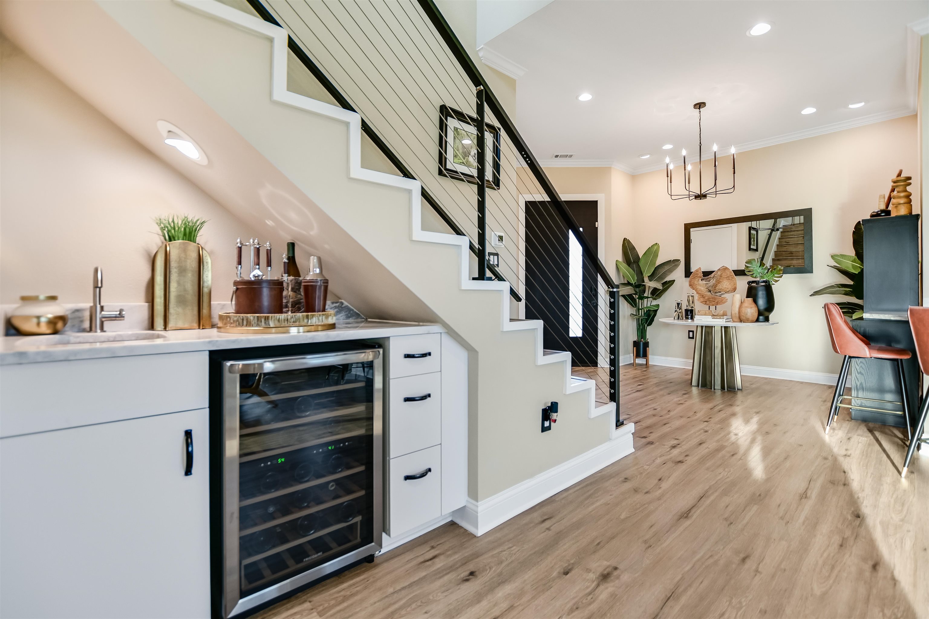 1502 Cats Eye Unit A