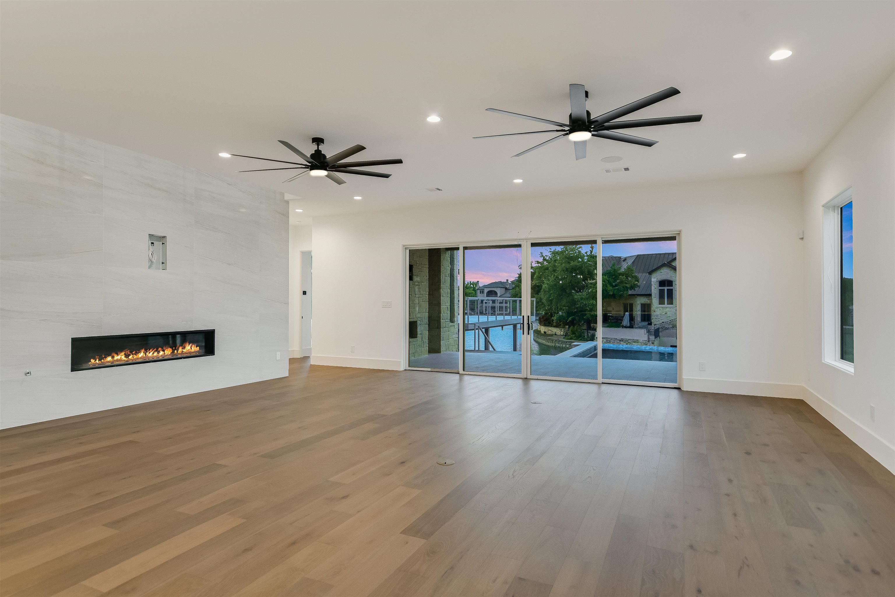 98 Wennmohs Place