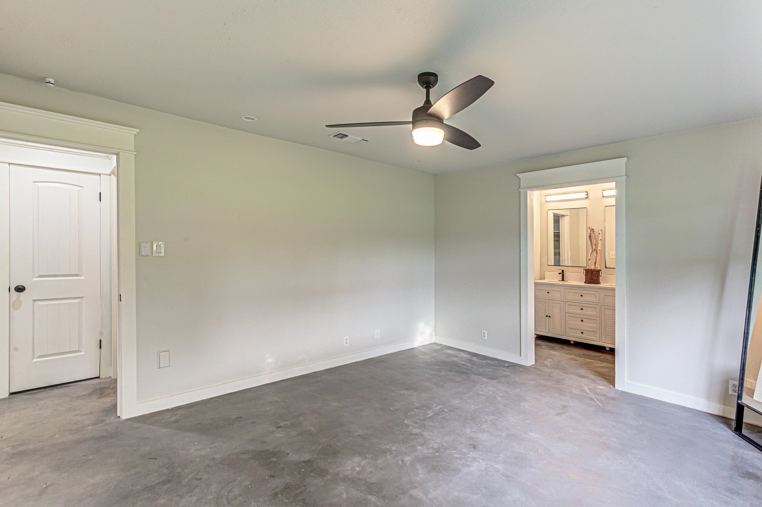 105 Southern Spur