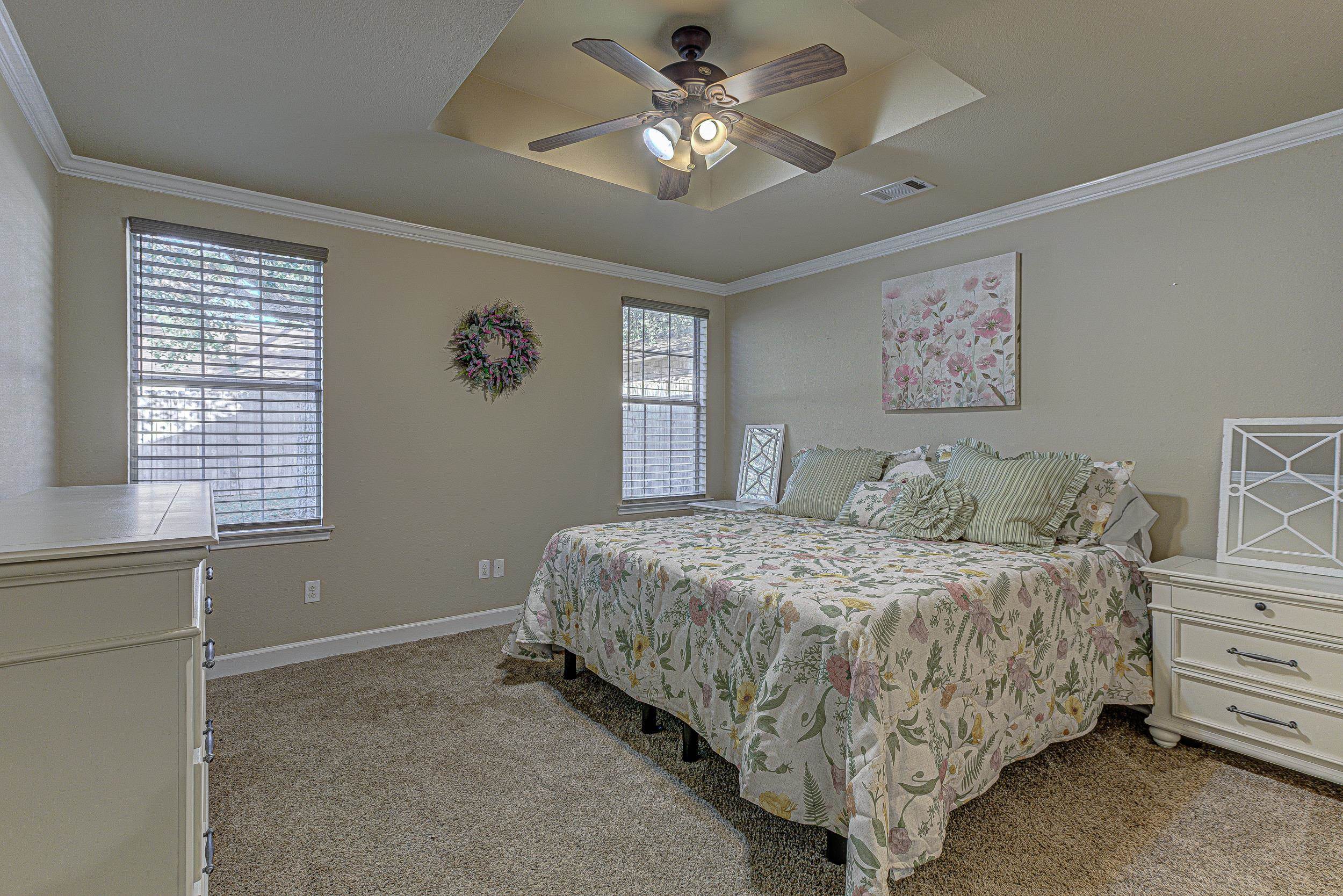 1916 McArthur Avenue