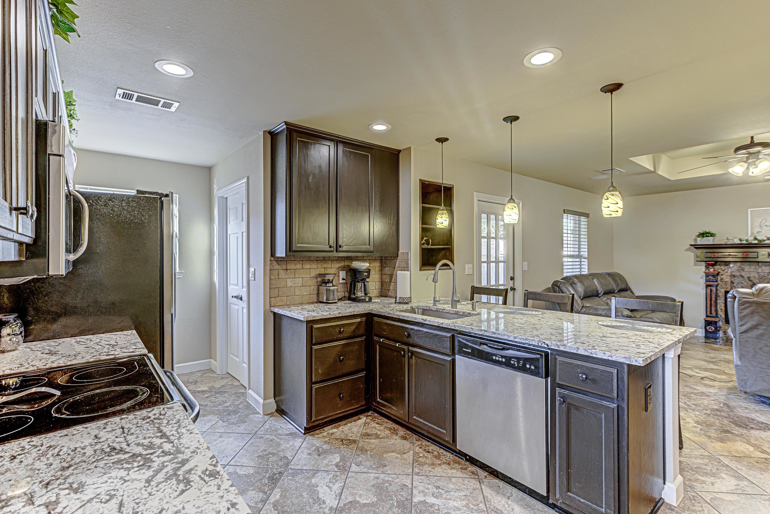 1916 McArthur Avenue