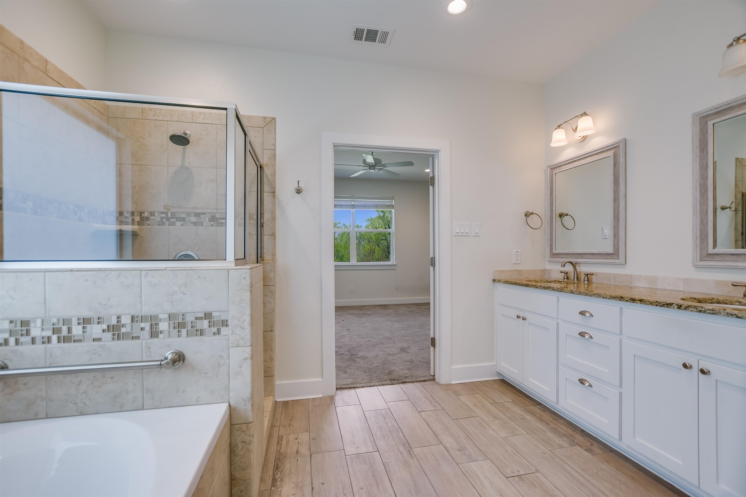 416 W Hi Cir Circle