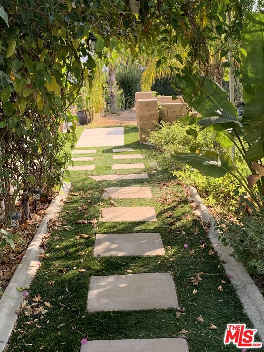 17197 Birch Hill Road