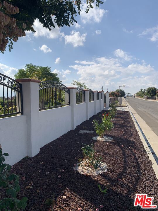 17197 Birch Hill Road