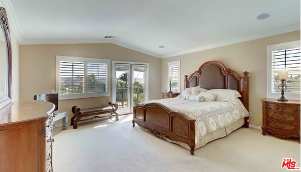 17197 Birch Hill Road