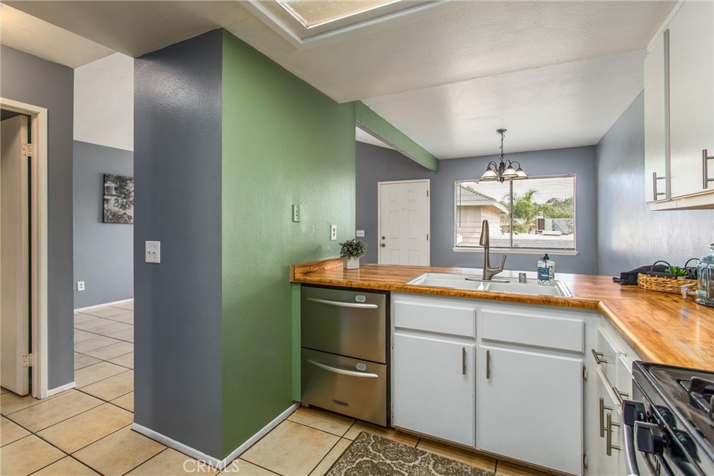 703 Walnut Drive