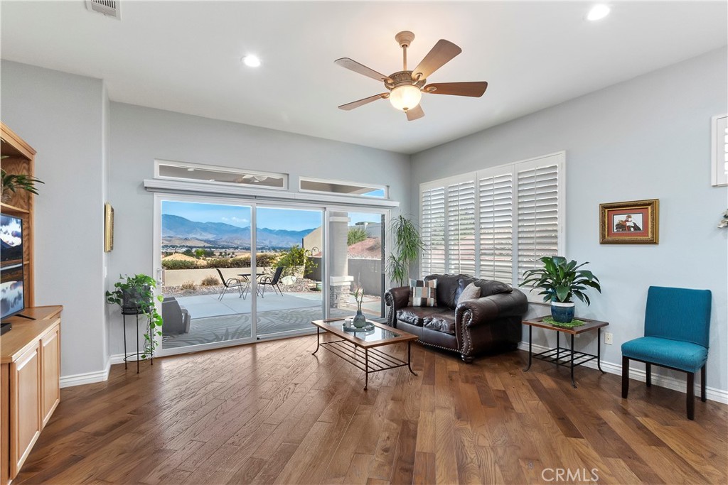 5176 Breckenridge Avenue