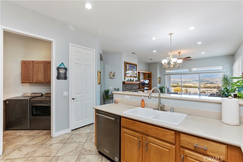 5176 Breckenridge Avenue