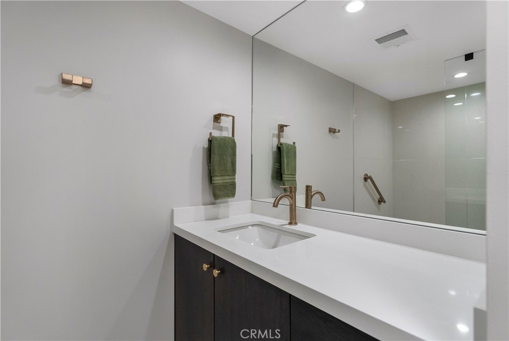 130 W Racquet Club Road 316