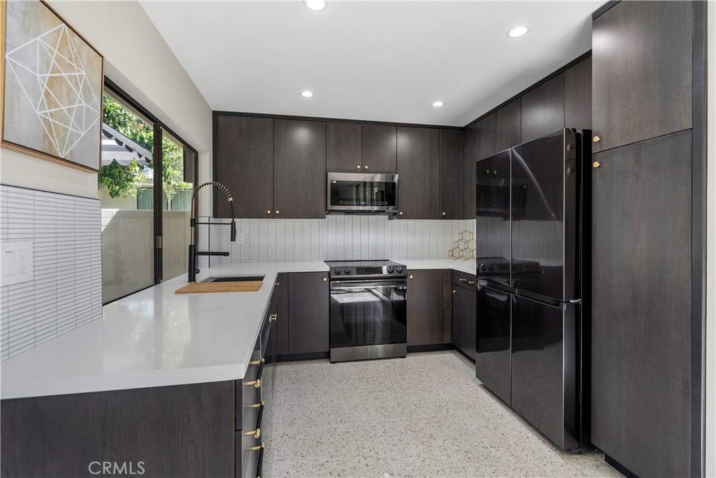 130 W Racquet Club Road 316