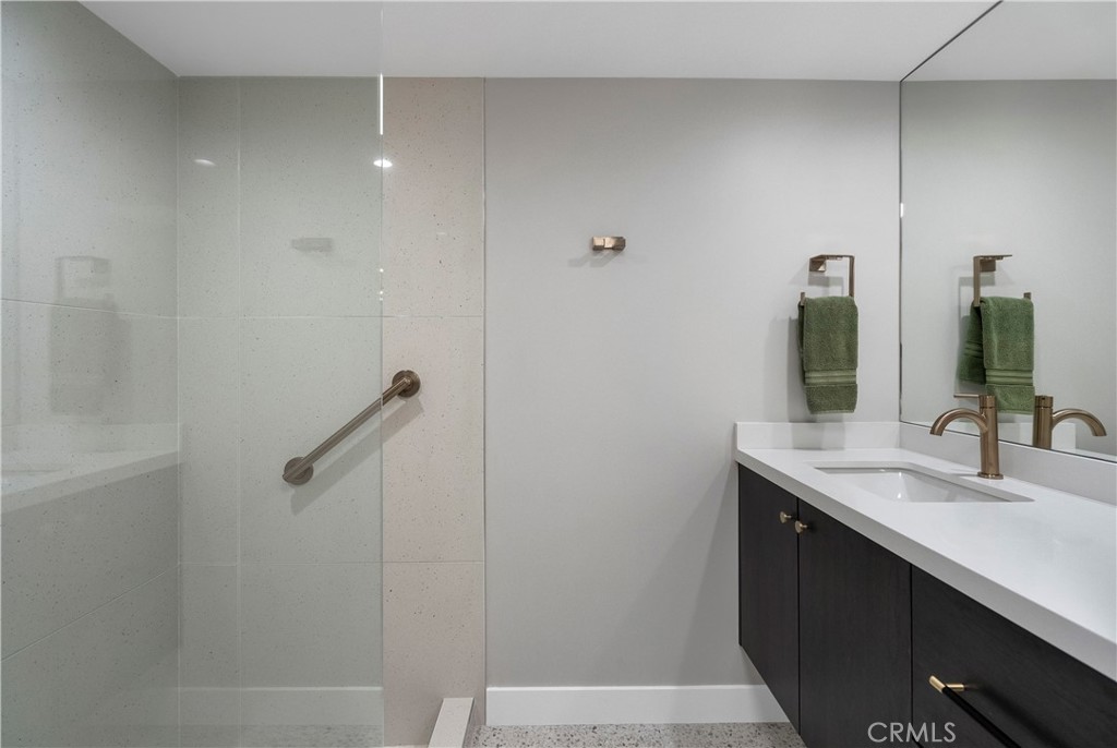 130 W Racquet Club Road 316