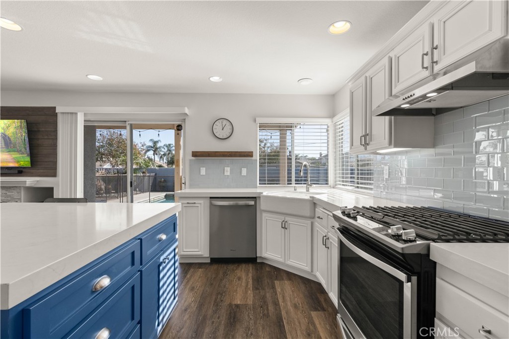 1131 Cornerstone Way