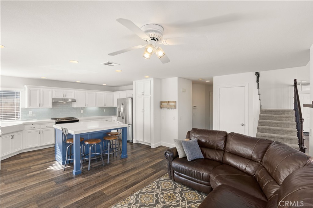 1131 Cornerstone Way